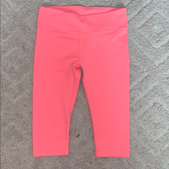 Cropped Fabletic Leggings - Picture 1 of 5